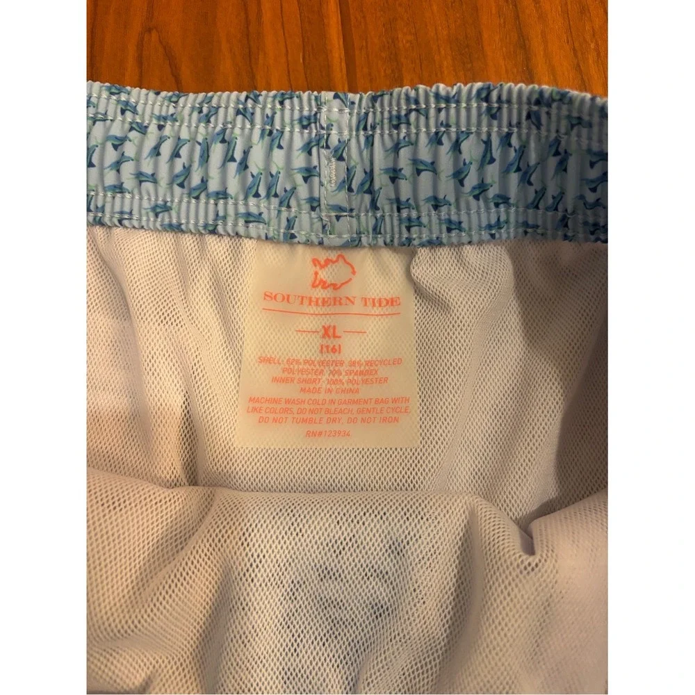 NWT Southern Tide Swim Trunks Cerulean Blue Fintastic Fish Print Boys XL